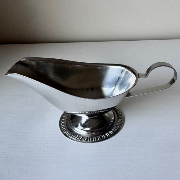 Vintage Vollrath Gravy Boat 47578 Stainless Steel Pedestal Classic Formal Dinner - Picture 2 of 12